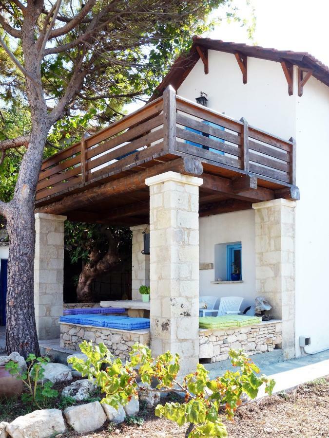 Βίλα Αντωνία Αλμυρίδα Εξωτερικό φωτογραφία